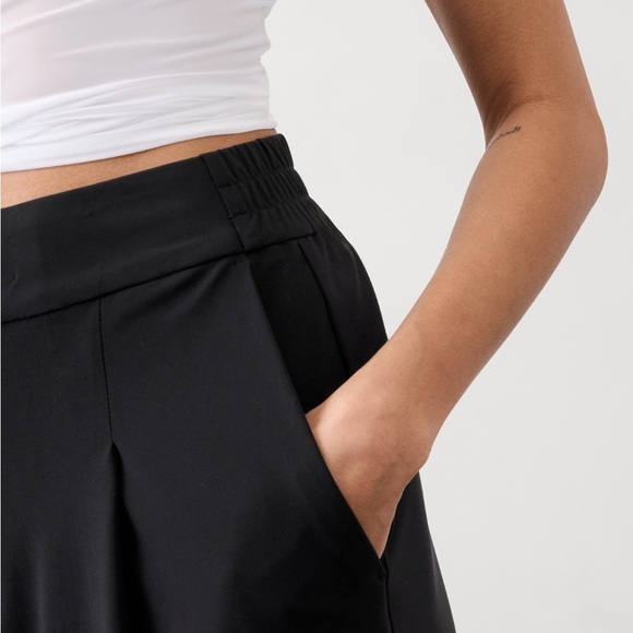 NWT Athleta Pinnacle Black Trouser Size 20. - Picture 3 of 11